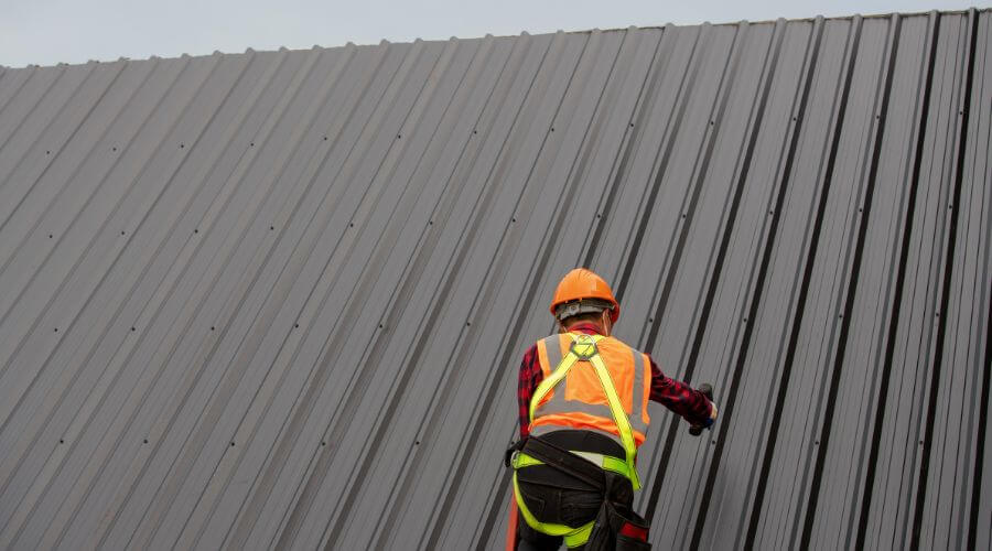 Professional residential roofers in Mooreton, ND